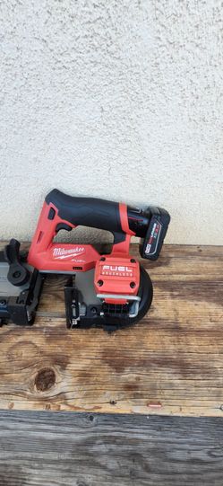 Milwaukee bandsaw m12 fuel tool battery 3ah