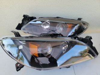 04-09 Mazda 3 Projector Headlights Luces Calaveras Micas Faros Focos
