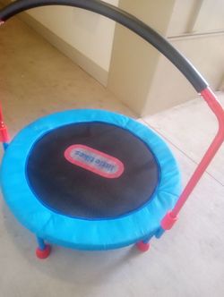 Kids trampoline