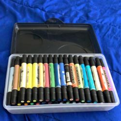 68 Prismacolor markers double tip 