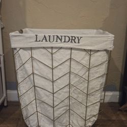 GOLD METAL CHEVRON LAUNDRY HAMPER W/ BAG INCLUDED
