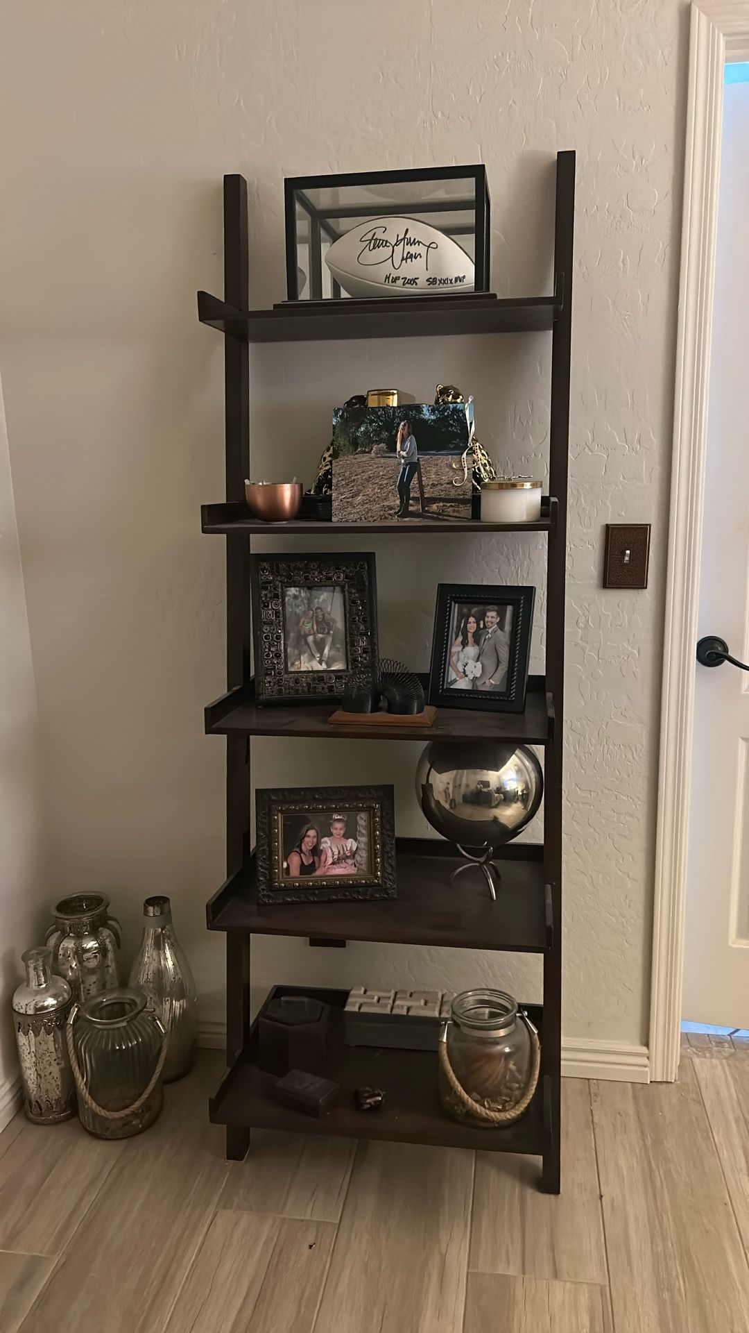 5 Shelf Wood Ladder