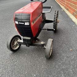 7130 pedal tractor 