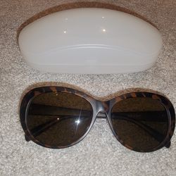 Women's Oval Tortiseshell Sunglasses & Case