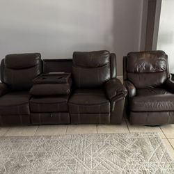 Leather Sofa With Middle Armrest And Cupholder/Mathcing Recliner 