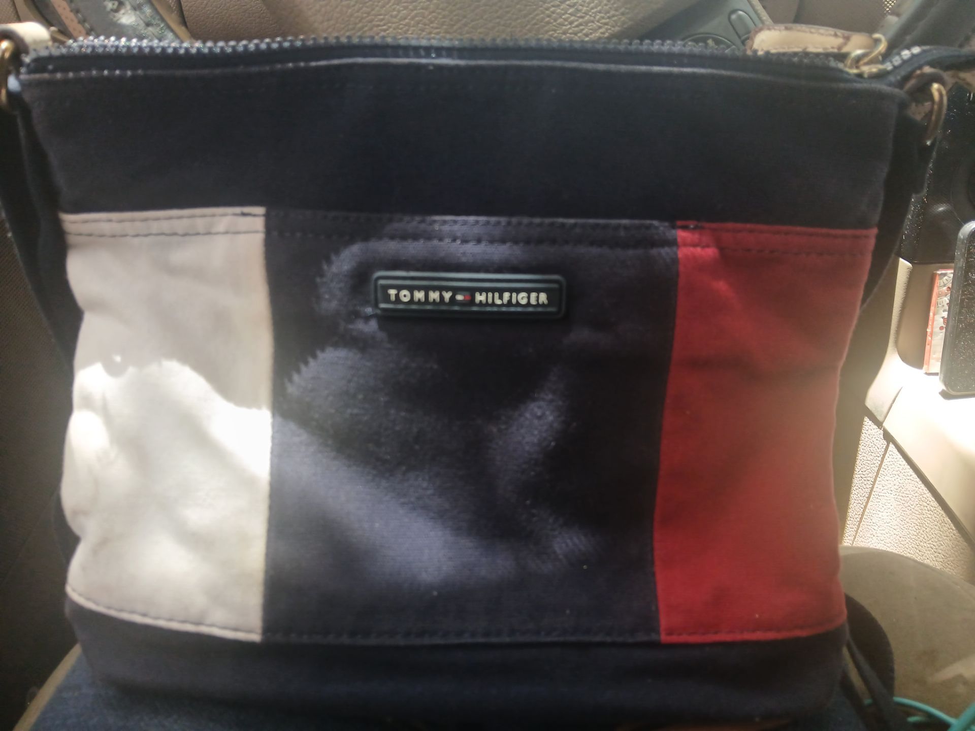Tommy Hilfiger purse