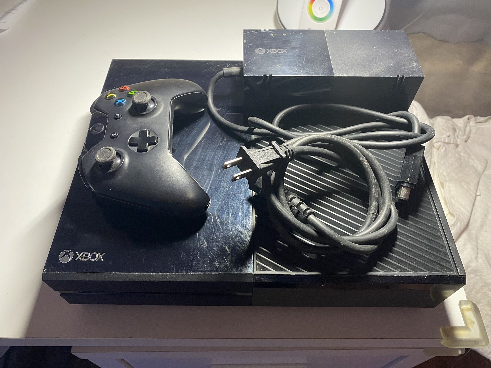 Xbox One Model 1540 365GB for Sale in Mesa, AZ OfferUp