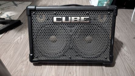 Roland CUBE Street Amp !Priced To Sell!