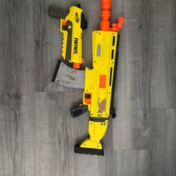 Fortnite Nerf (sold together)