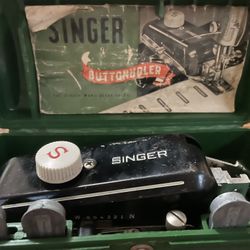 Singer Buttonholer