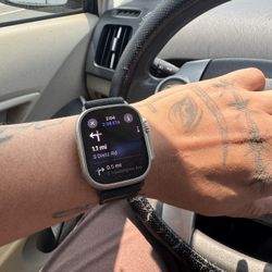 Apple Watch Ultra 2 Gps + Cellular 