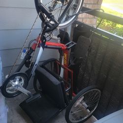 Invacare Top End
Hand Cycle Red