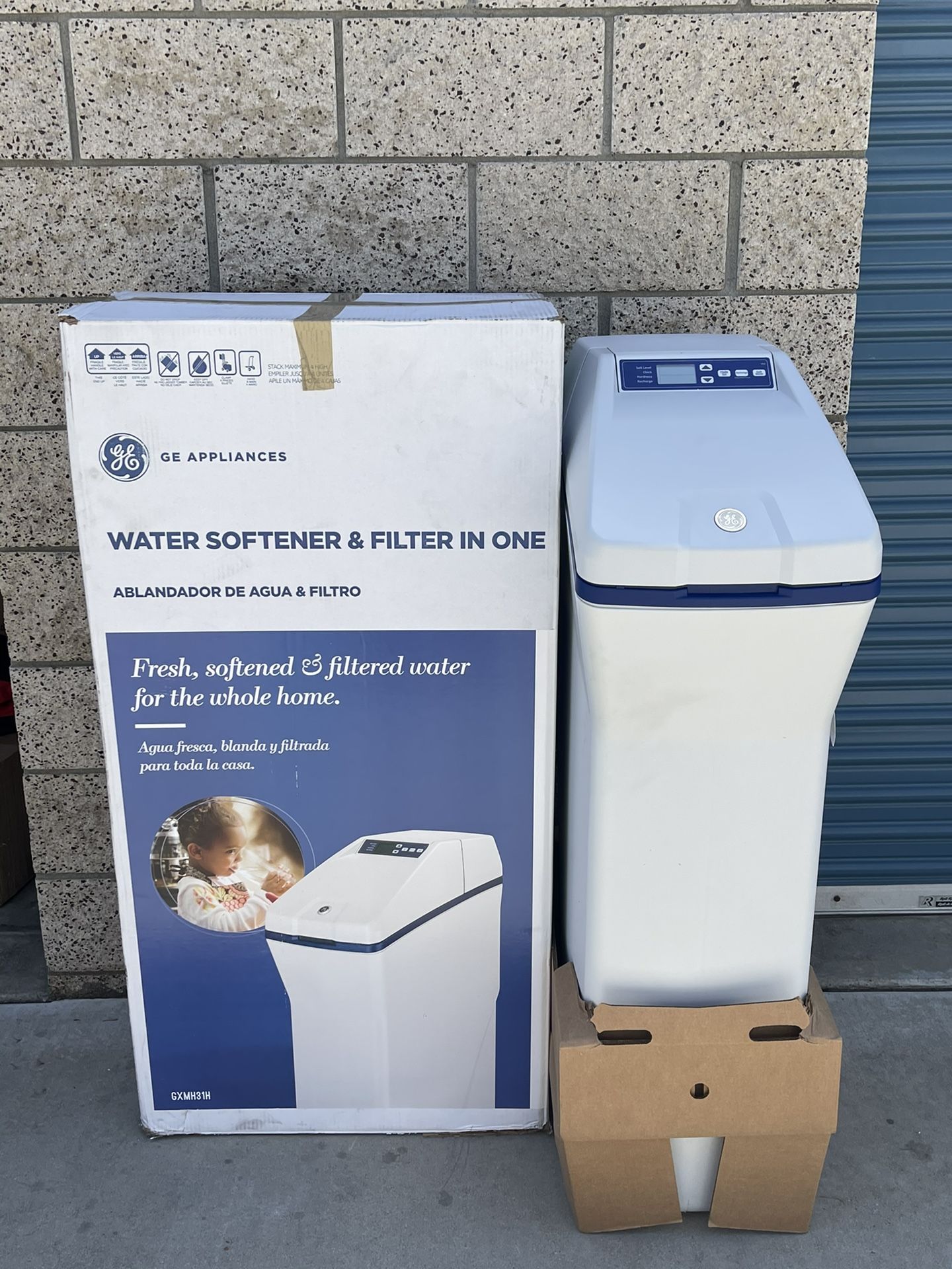 Brand new house water Softener And filter in one Worth $799