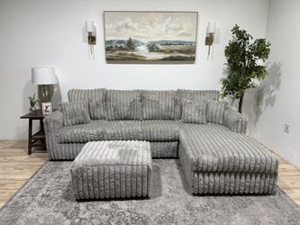 Brand New Corduroy Sectional Couch - Delivery ava…