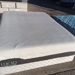 Queen Memory Foam Mattress And Box Spring 
