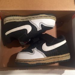 Nike dunks SB cement 4 Jordans size 5c supreme OG 