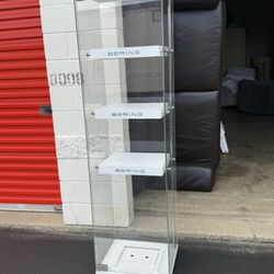 BERING Glass Retail Display Cabinet / Showcase - LED Lit