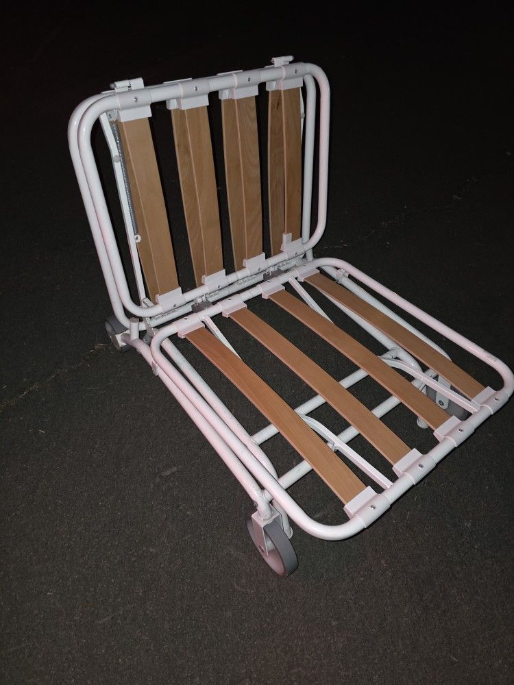 Single Person Futon/chair