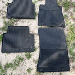 Hyundai Genesis Floor Mats