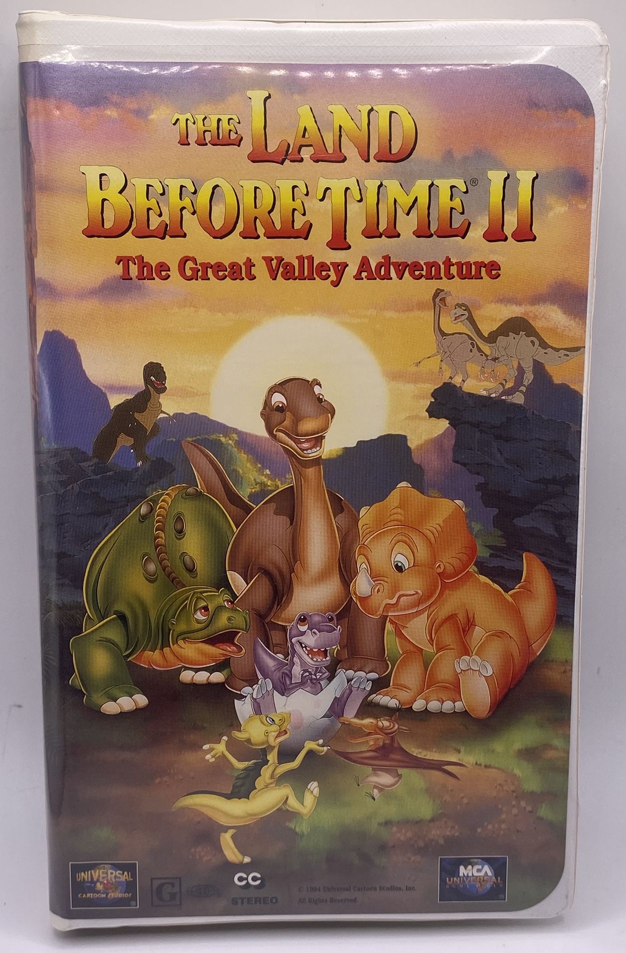 The Land Before Time II: The Great Valley Adventure (VHS, 1994, Clamshell)