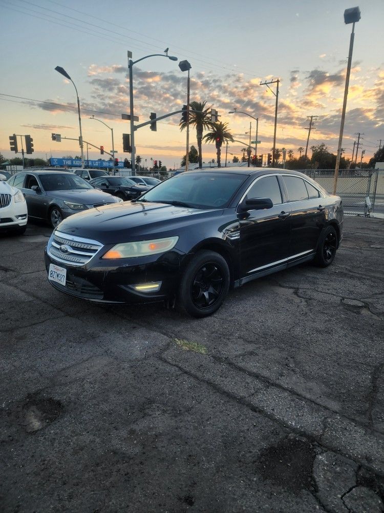 2009 Ford Taurus