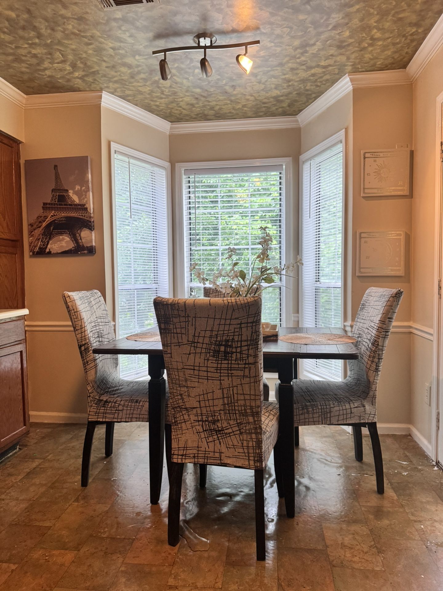 Dining Table Set