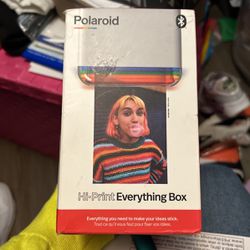 polaroid everything box