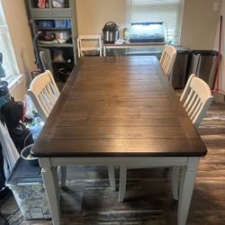 Dining Room Table With 4 Chairs