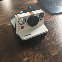 Polaroid OneStep 2 Instant Camera 