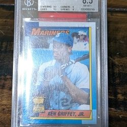 Ken Griffey Jr. Topps Rookie Beckett 8.5