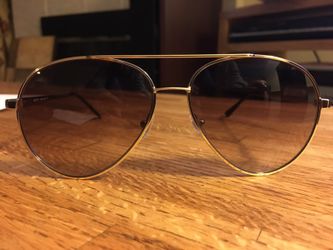 New Italian crafted "SEE" gold Aviator sunglasses with case and receipt!!!!