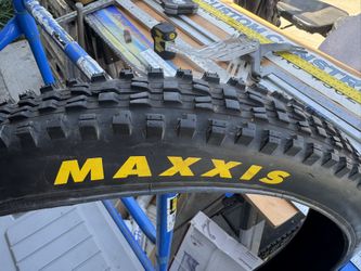 Maxxis Tire