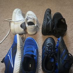 Size 1 and 2.5 Boy's Shoes