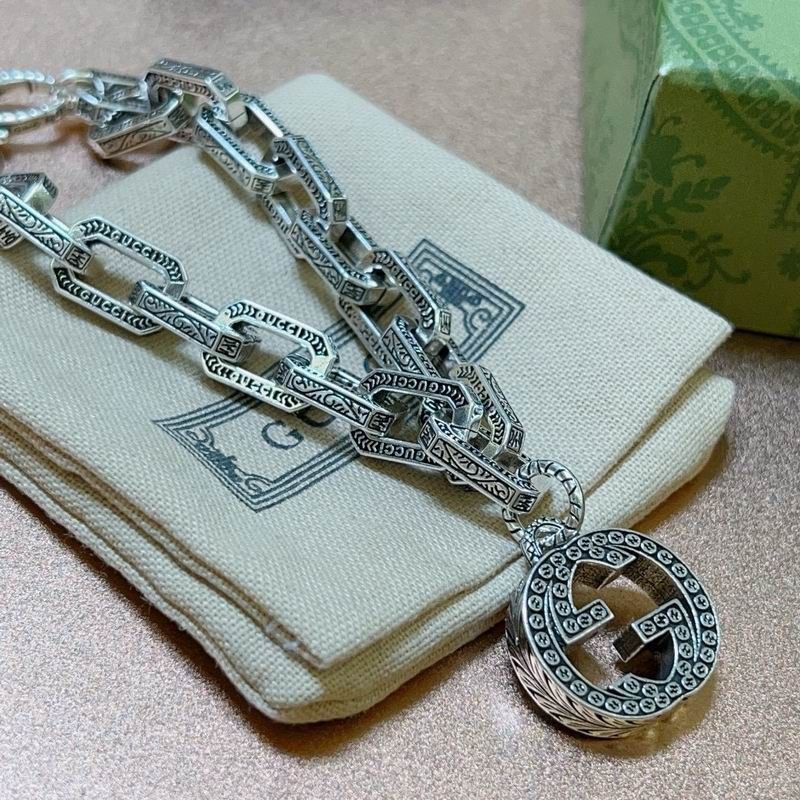 Gucci GG silver bracelet