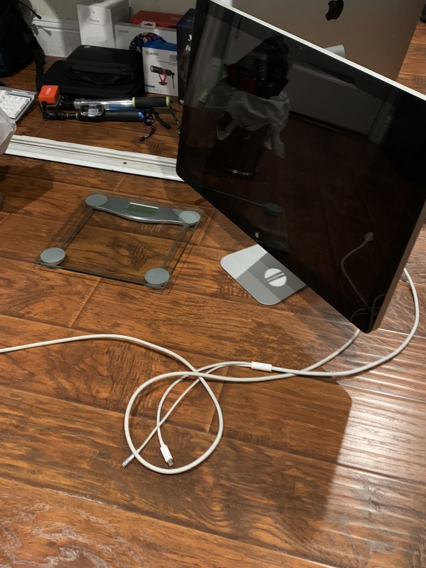 Apple Thunderbolt Display Monitor great condition