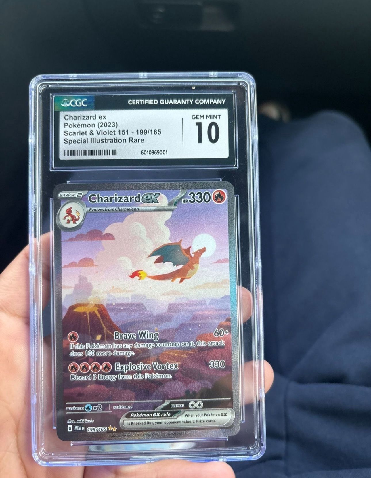 Pokémon CGC 10 SIR Charizard
