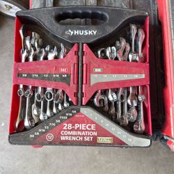 Husky Wrench Set