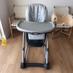 Graco Blossom 6 in 1 Convertible High Chair, Redmond, Infant Highchair, Toddlers Booster & Convenient for Travel