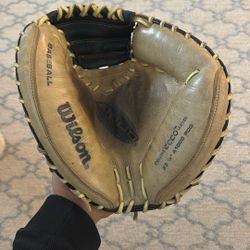 Wilson A1000 Catcher’s Mitt – 32.5” – Echo Leather (A1000 PDG)