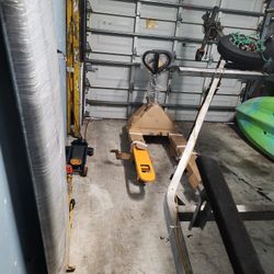 Pallet Jack 