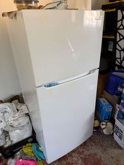 Frigidaire refrigerator