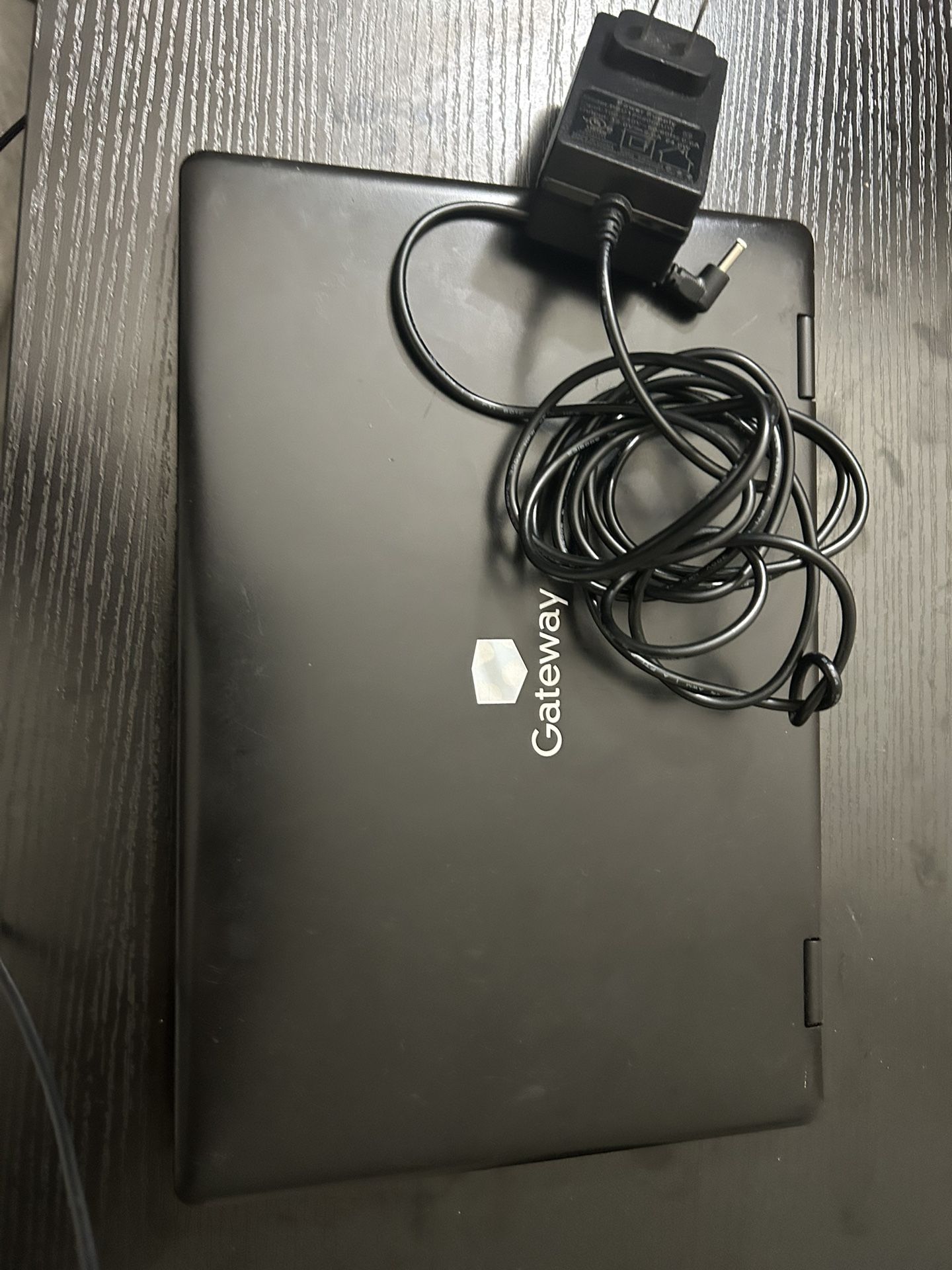 Gateway laptop 14.1 ultra slim