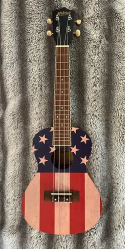 Mitchell Stars and Stripes ukulele