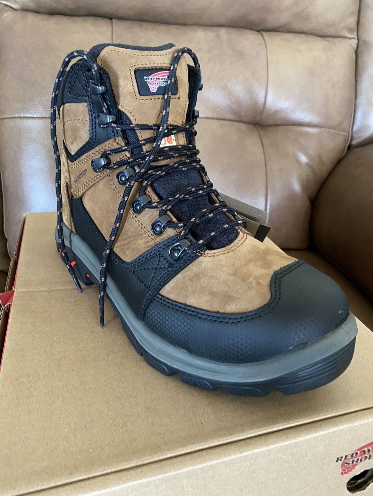 Redwing Boots 3519 Brand New