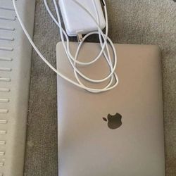 Apple Mac Book Pro Brand New 2020 8gds - New Laptops & netbooks | Color: Brown