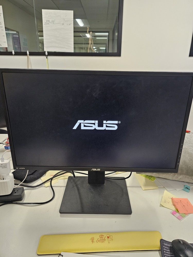 Asus 27" Monitor (Asus PB277Q)