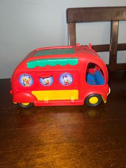 Mickey Mouse Clubhouse toy bus camp