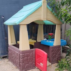 Playhouse 