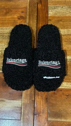 Balenciaga slides