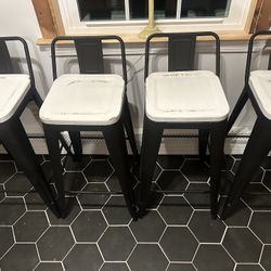 Set of 4 Barstools